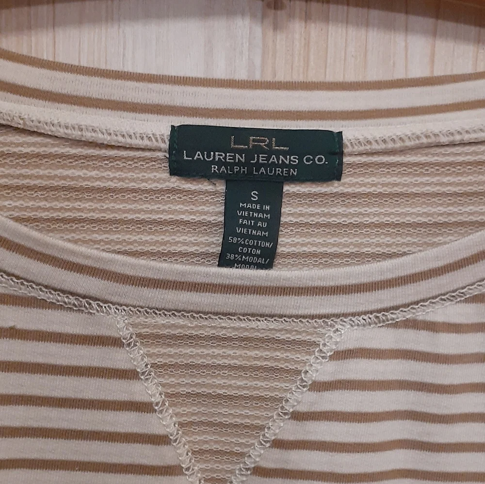 Womans top LRL RALPH LAUREN size small bundle 2 for 10 - Picture 2 of 5